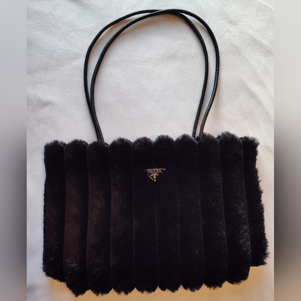 PRADA NEW Black Faux Mink Fur Tote Bag New Redemption Exclusive Bag NWT VIP GIFT - Picture 3 of 14